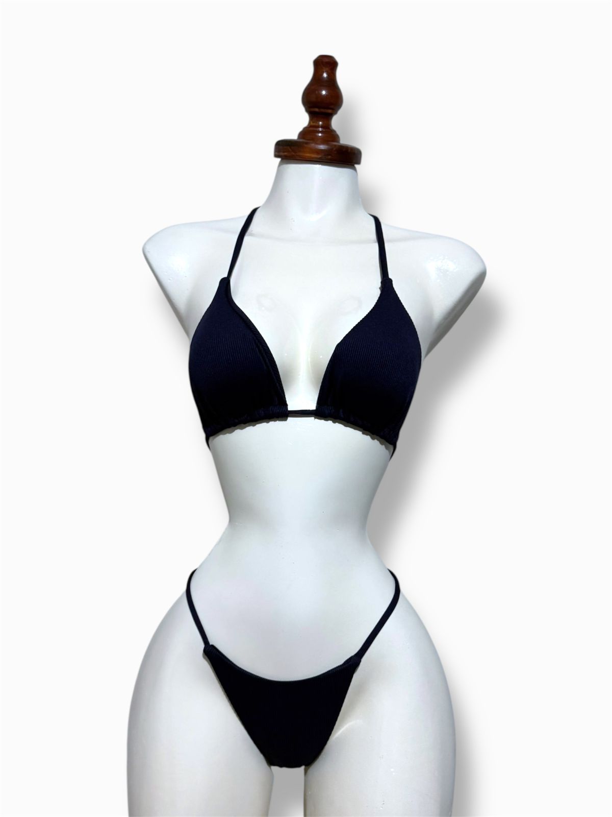 Bikini Noir